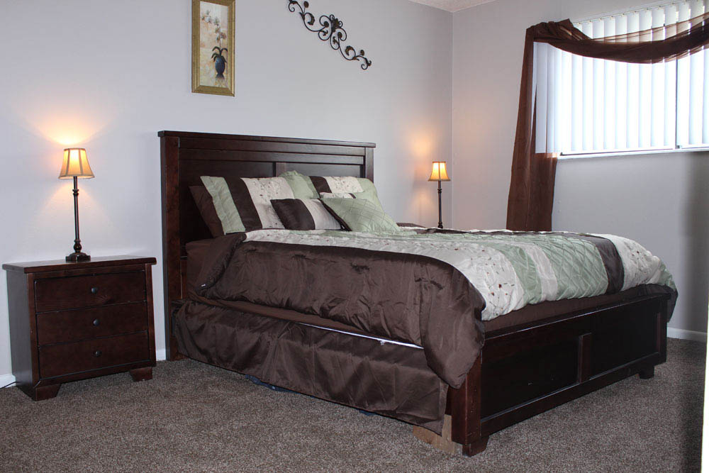 Knollwood Apartments