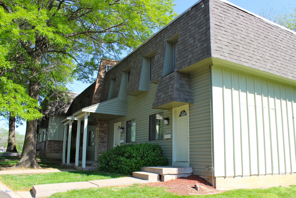 Knollwood Apartments