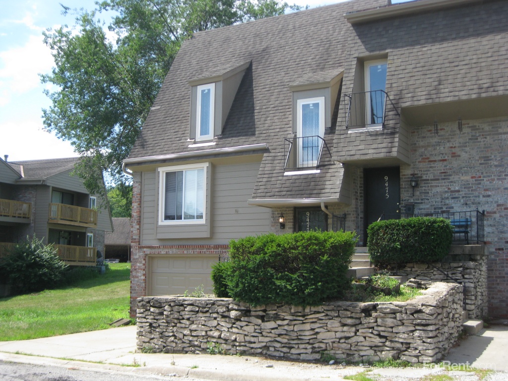 Canyon Creek Apartments