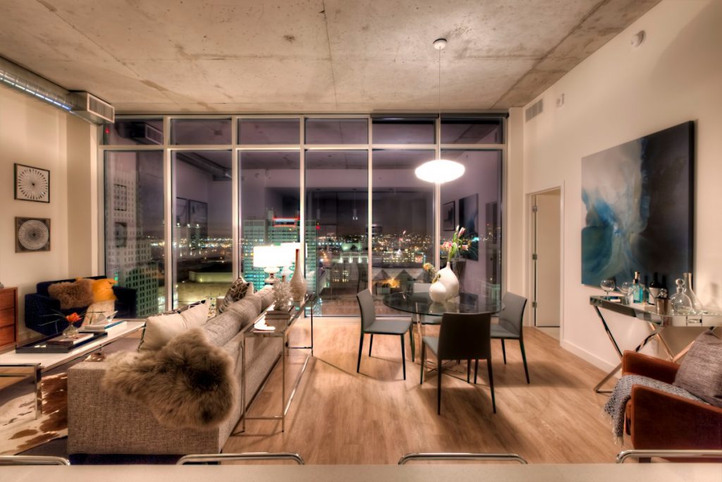 one light luxury apartment kansas city