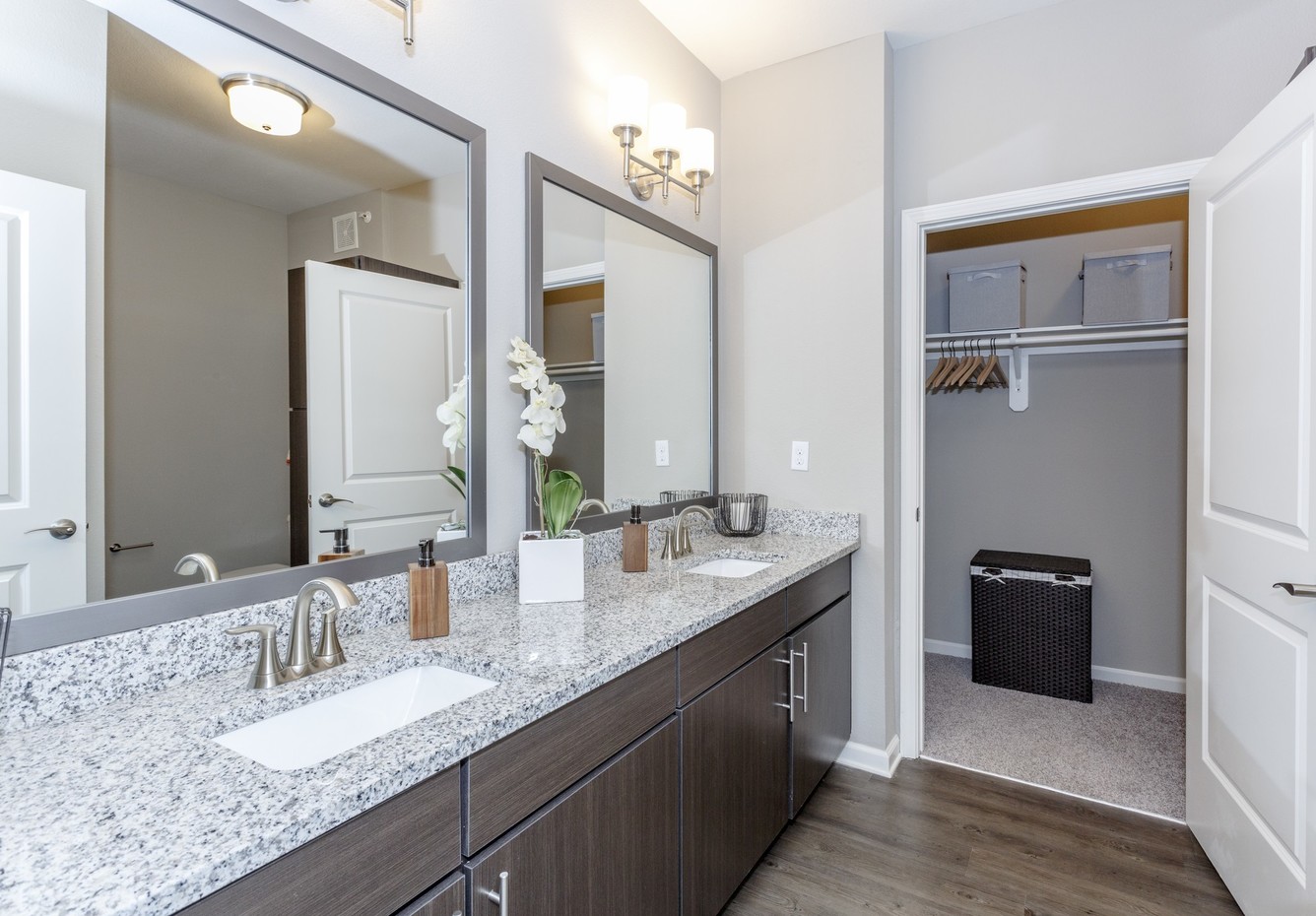 The Landing at Tiffany Springs Apartments